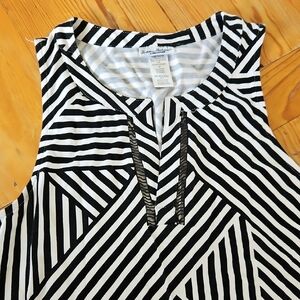 TOMMY BAHAMA Black and White Asymmetrical Dress
